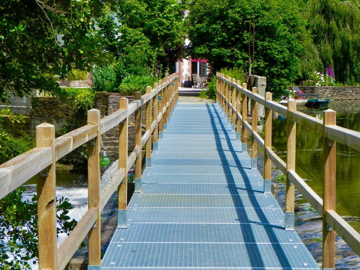 Le Moulin De Bury, Maison De Campagne Au Bord De La Riviere A 13 Kms Au Sud De Rennes Chavagne Bagian luar foto
