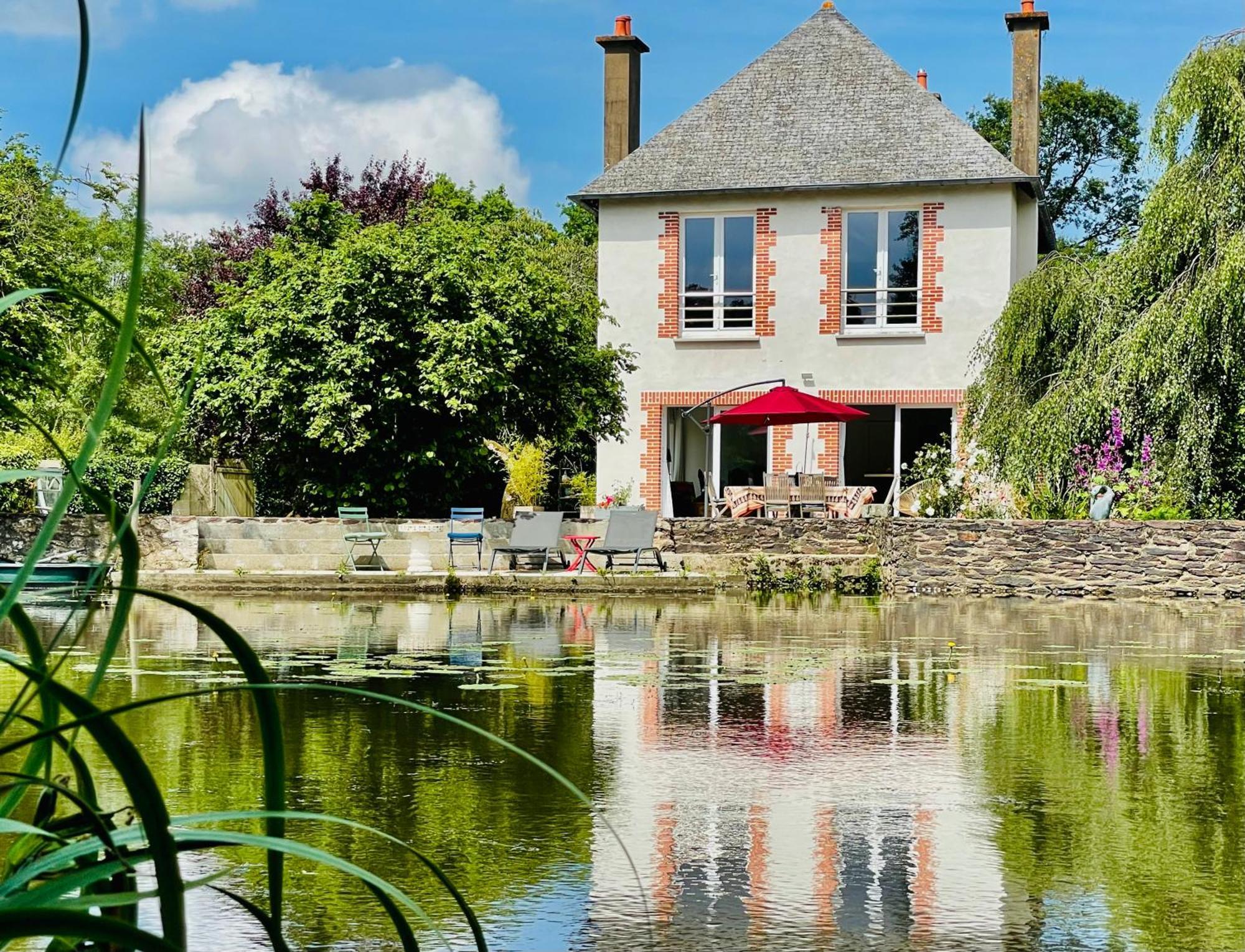 Le Moulin De Bury, Maison De Campagne Au Bord De La Riviere A 13 Kms Au Sud De Rennes Chavagne Bagian luar foto